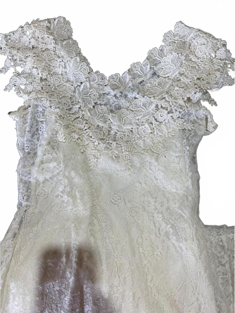 Vintage Lace Beaded Wedding Dress Ivory XS